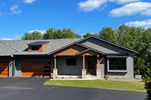 W389N7112 Pennsylvania St, Lac La Belle, WI 53066 - Photo 2