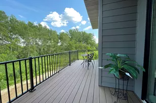 W389N7112 Pennsylvania St, Lac La Belle, WI 53066 - Photo 16