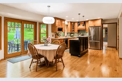 952  Greenway Ter, Hartland, WI 53029 - Photo 16