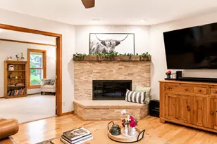 952 Greenway Terrace, Hartland, WI 53029 - Photo 14