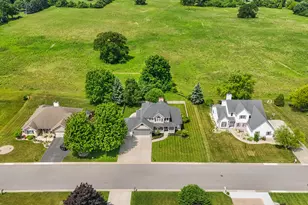 3950 Royal Oaks Dr, Racine, WI 53406 - Photo 24