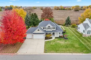 3950 Royal Oaks Dr, Racine, WI 53406 - Photo 36