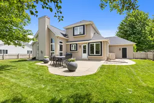 3950 Royal Oaks Dr, Racine, WI 53406 - Photo 28