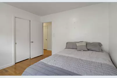 915  Indiana St, Racine, WI 53405 - Photo 10