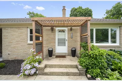 1260  Edwards St, Brookfield, WI 53005 - Photo 2