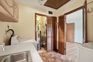 6620 W Morgan Ave, Milwaukee, WI 53220 - Photo 18