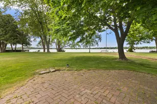 24315 Fairway Dr, Racine, WI 53139 - Photo 46