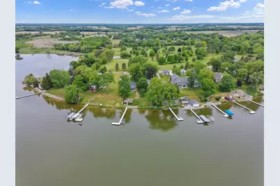 24315  Fairway Dr, Racine, WI 53139 - Photo 2
