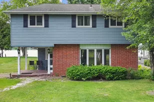 24315 Fairway Dr, Racine, WI 53139 - Photo 56