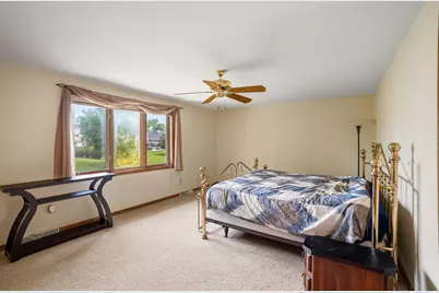 5413  Somerset Ln, Greenfield, WI 53221 - Photo 26