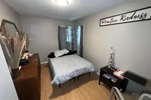 1641 S 60th St, West Allis, WI 53214 - Photo 4