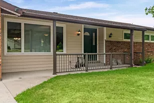 2720 32nd St, La Crosse, WI 54601 - Photo 4