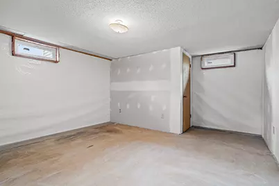 2720 S 32nd St, La Crosse, WI 54601 - Photo 24
