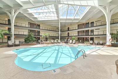 6100 W Stonehedge Dr #167, Greenfield, WI 53220 - Photo 20
