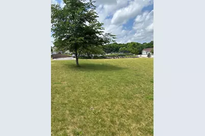 2518  Marie Cir, Waukesha, WI 53189 - Photo 56