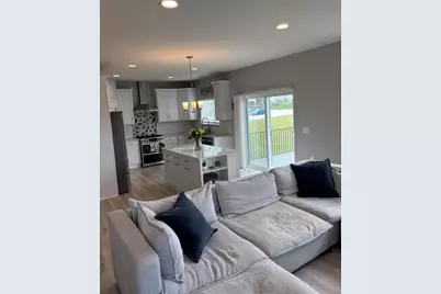 2518  Marie Cir, Waukesha, WI 53189 - Photo 12