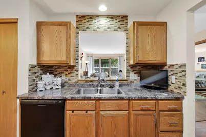 6060 S Crosswinds Dr #7, Cudahy, WI 53110 - Photo 10
