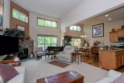 1207  Woodland Hills Dr, Waukesha, WI 53188 - Photo 8