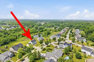 8821 S Carrollville Cir, Oak Creek, WI 53154 - Photo 52