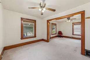 1957 S 89th St, West Allis, WI 53227 - Photo 4