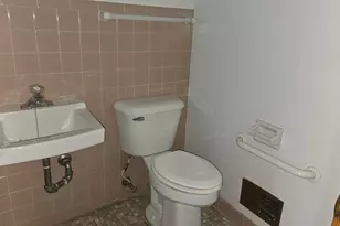7801 N 60th St, Milwaukee, WI 53223 - Photo 8