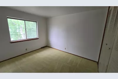 7801 N 60th St #E, Milwaukee, WI 53223 - Photo 14