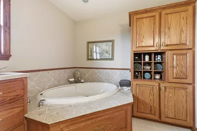 2911  Wildlife Ln, Polk, WI 53076 - Photo 48