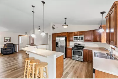 W1401  Stoney Brook Ct, Ixonia, WI 53036 - Photo 10