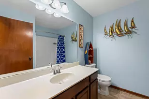 W1401 Stoney Brook Ct, Ixonia, WI 53036 - Photo 22