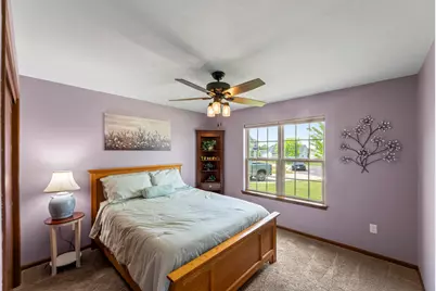 W1401  Stoney Brook Ct, Ixonia, WI 53036 - Photo 18