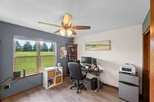 W1401 Stoney Brook Ct, Ixonia, WI 53036 - Photo 20
