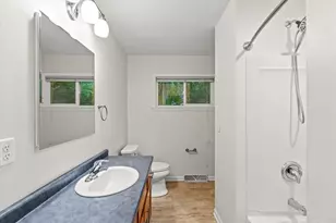 5314 W Calumet Rd, Milwaukee, WI 53223 - Photo 20
