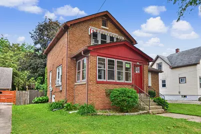 200  Schemmer St, Burlington, WI 53105 - Photo 4
