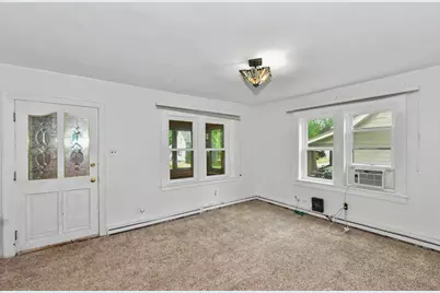 200  Schemmer St, Burlington, WI 53105 - Photo 8