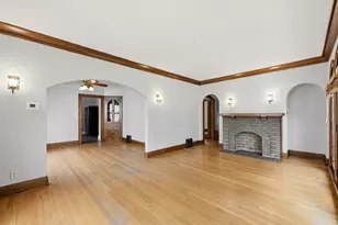3307 S Springfield Ave, Milwaukee, WI 53207 - Photo 10