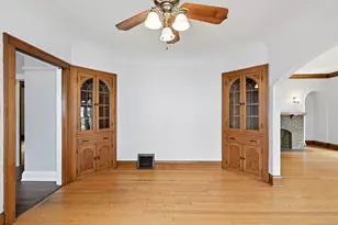 3307 S Springfield Ave, Milwaukee, WI 53207 - Photo 12