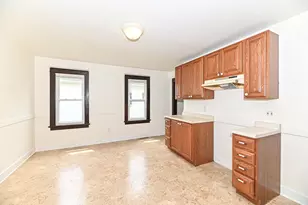 2014 S 79th St, West Allis, WI 53219 - Photo 10