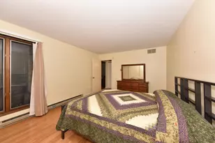 3838 N Oakland Ave, Shorewood, WI 53211 - Photo 16