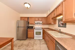 3838 N Oakland Ave, Shorewood, WI 53211 - Photo 14