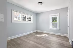 4266 W Highland Blvd, Milwaukee, WI 53208 - Photo 16