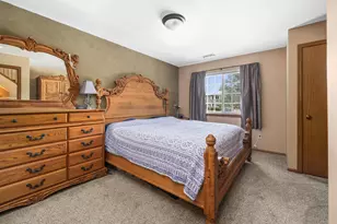 4835 Easy St, Delafield, WI 53029 - Photo 8