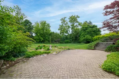365  Sheffield Dr, Brookfield, WI 53005 - Photo 40
