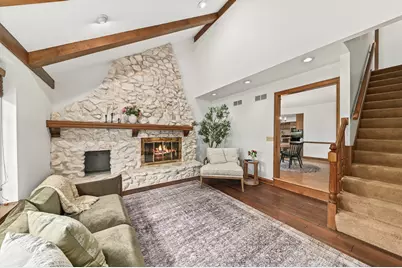365  Sheffield Dr, Brookfield, WI 53005 - Photo 6