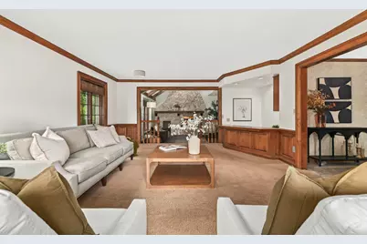 365  Sheffield Dr, Brookfield, WI 53005 - Photo 4