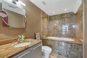 545 E Wells St, Milwaukee, WI 53202 - Photo 22