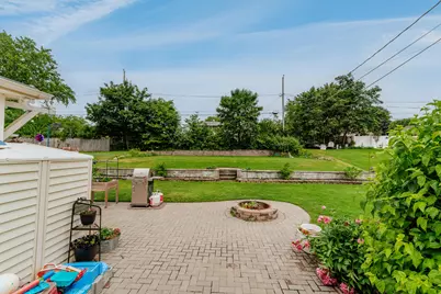 332 S Kendrick Ave, Burlington, WI 53105 - Photo 32