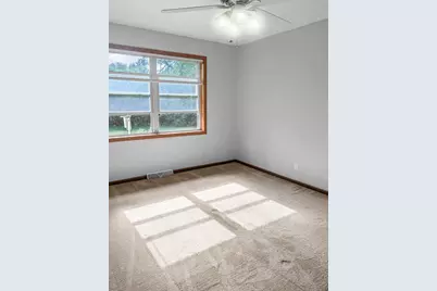 468  Pine Tree Dr #468, Fond du Lac, WI 54935 - Photo 10