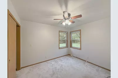 468  Pine Tree Dr #468, Fond du Lac, WI 54935 - Photo 8