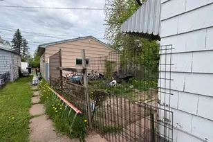 1109 Lincoln St, Superior, WI 54880 - Photo 2