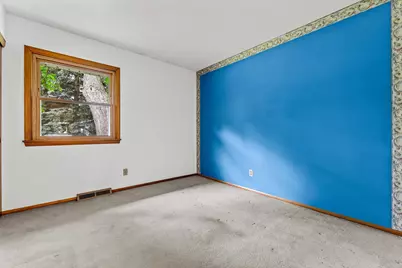 3706 S 157th St, New Berlin, WI 53151 - Photo 18